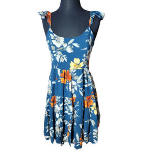 Xhilaration floral dress sleeveless green sz S